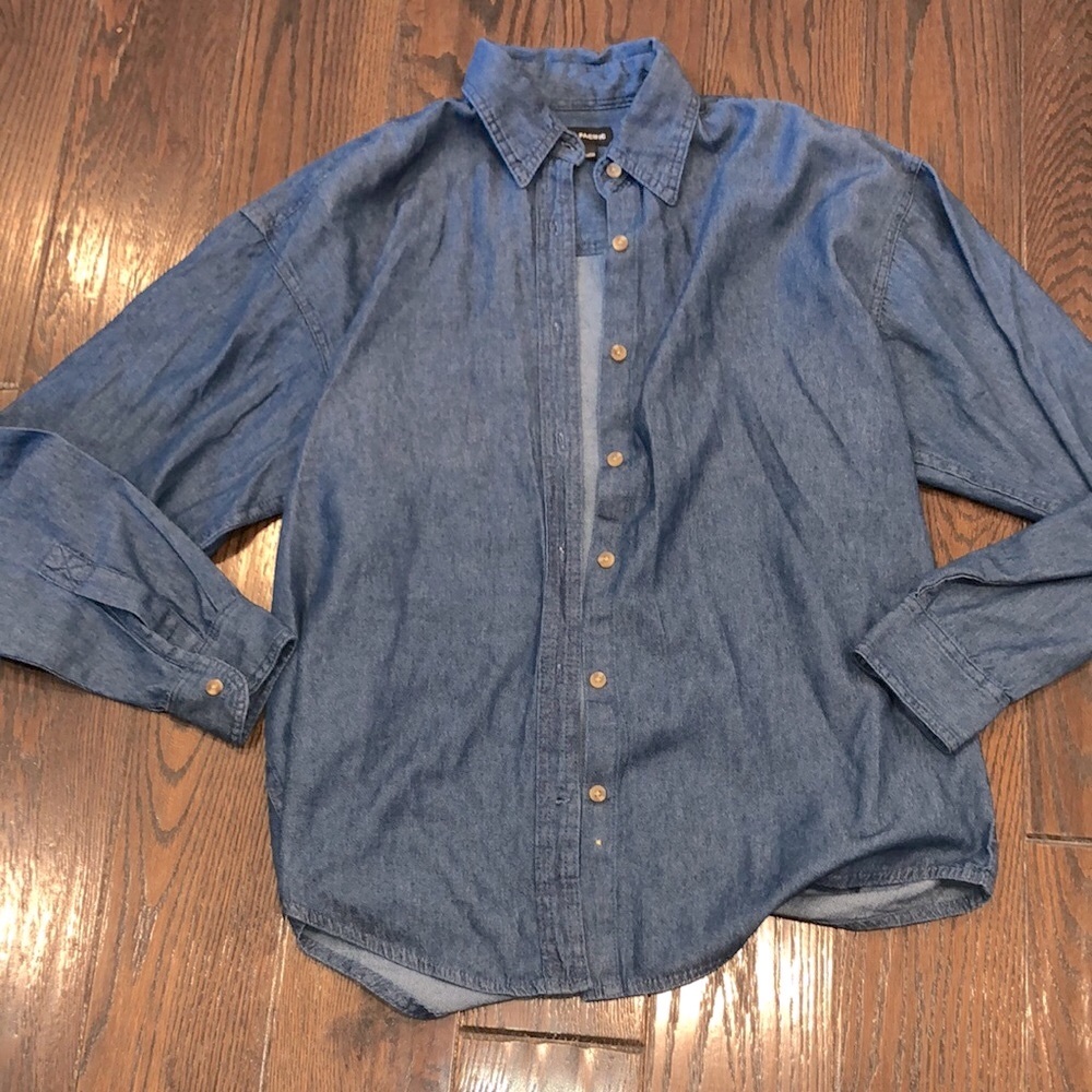 Sierra Pacific dark denim button down shirt size large cotton fabric
